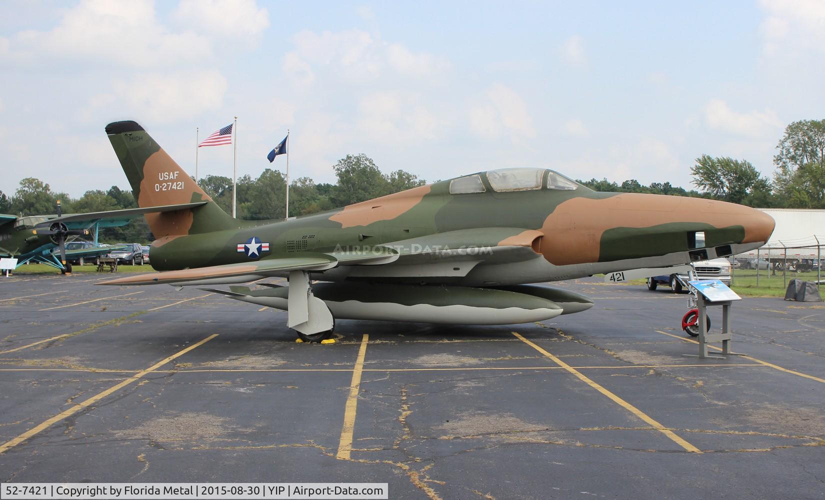 52-7421, 1955 Republic RF-84F Thunderflash C/N 52-7346, RF-84F