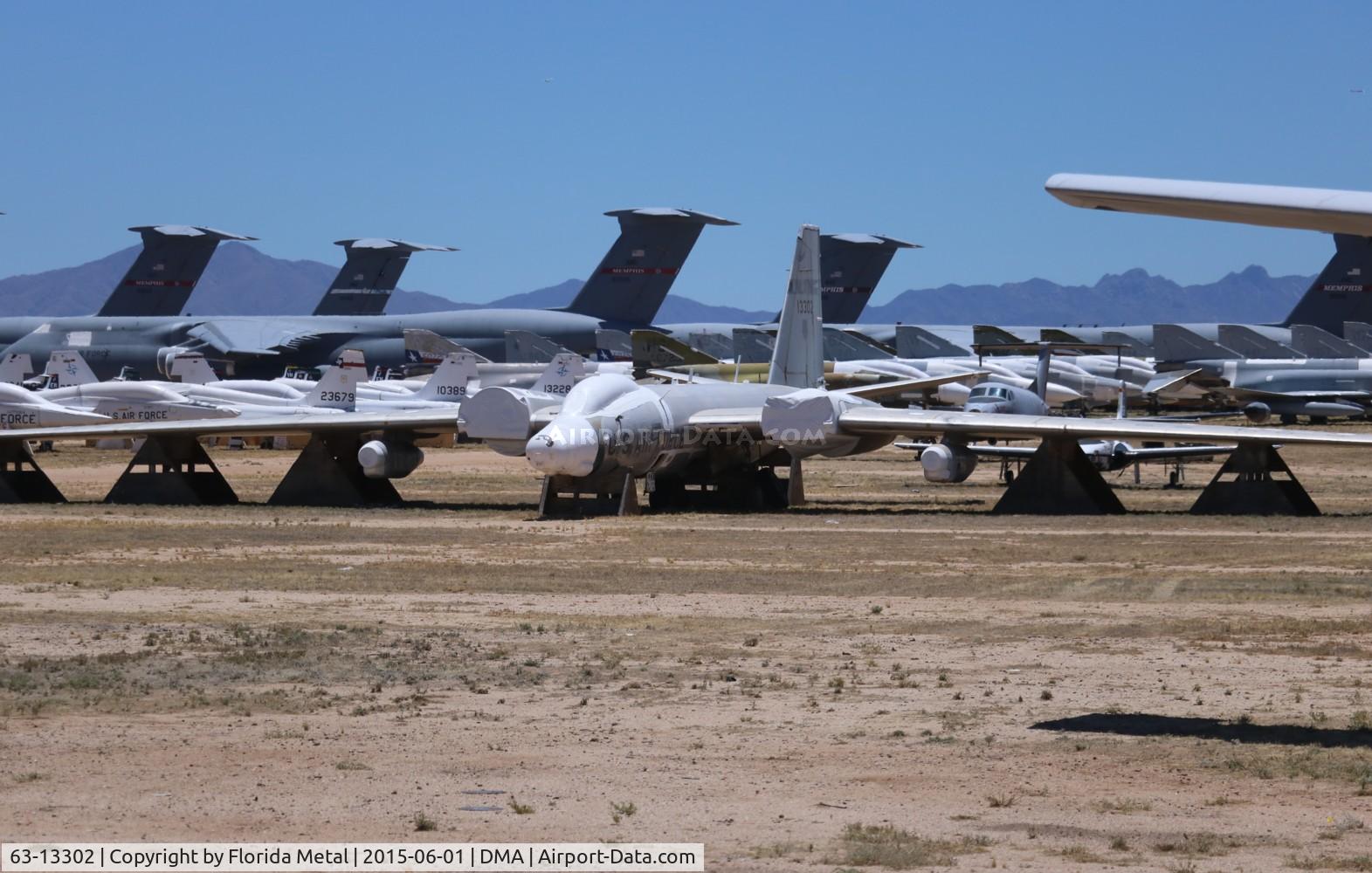 63-13302, 1952 Martin WB-57F Canberra C/N 52-1433, WB-57F