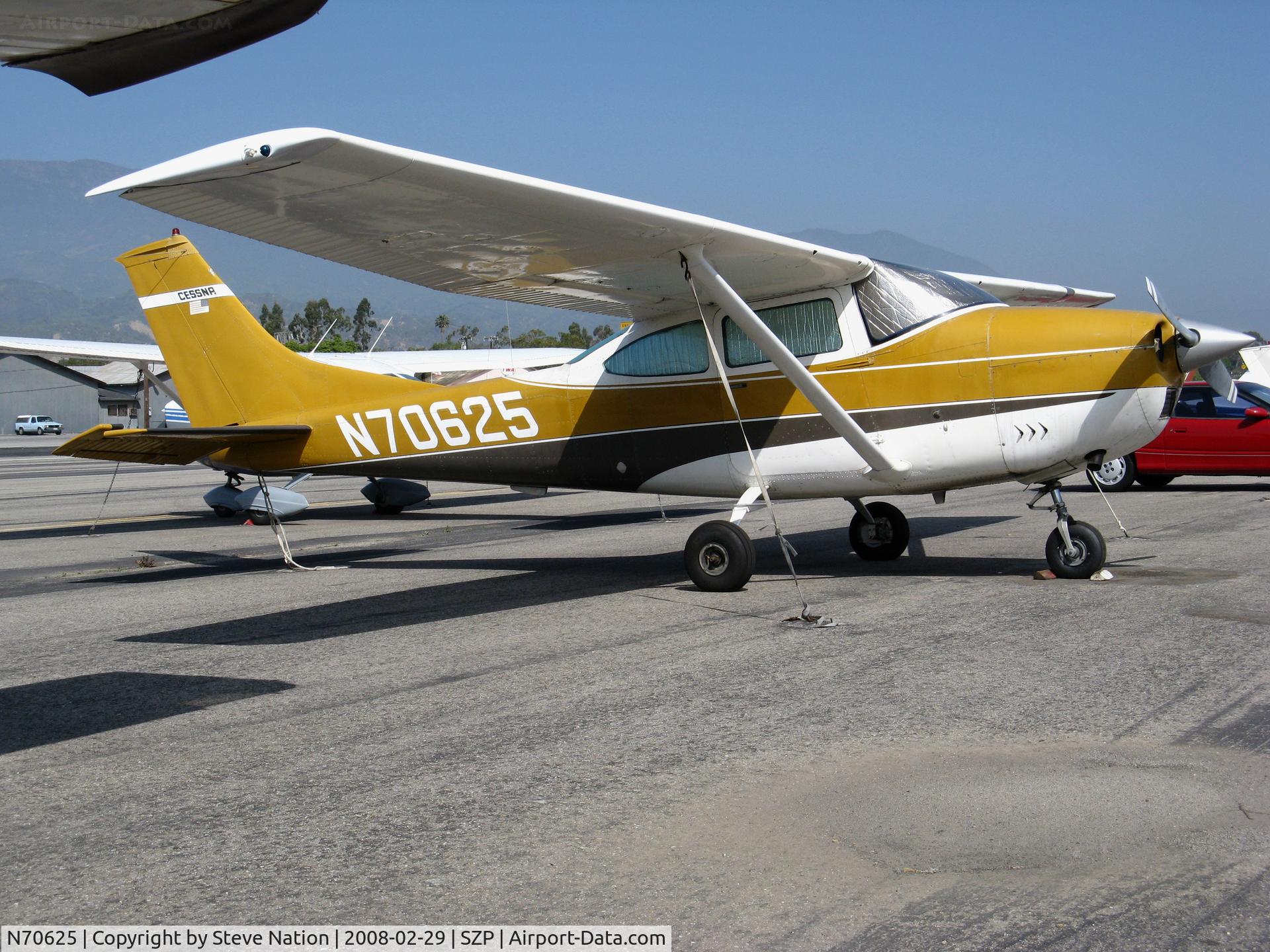 N70625, 1968 Cessna 182M Skylane C/N 18259331, Locally-based 1968 Cessna 182M Skylane @ Santa Paula Airport (Ventura County), CA