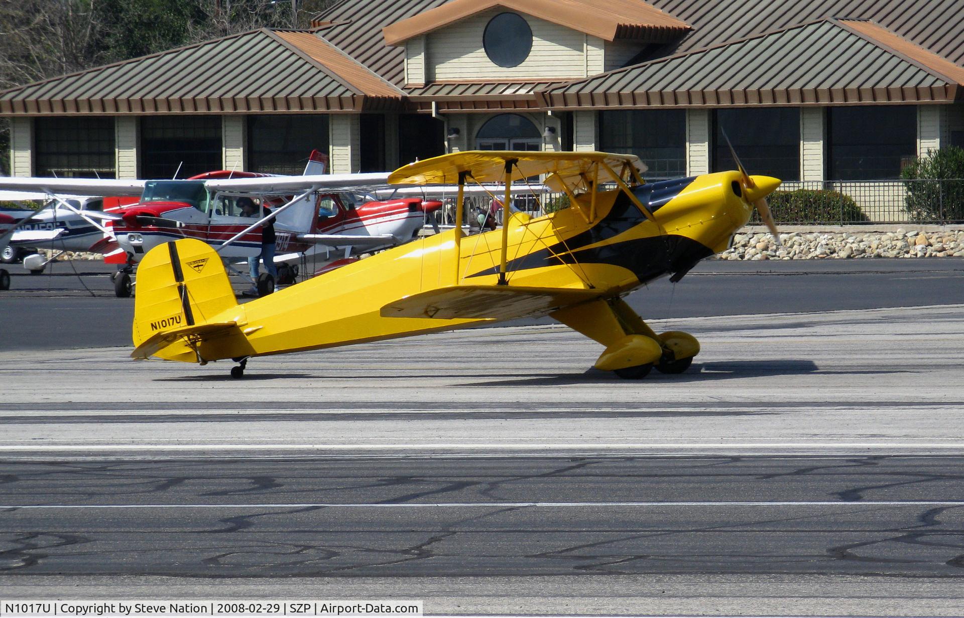 N1017U, 1939 CASA 1-131 Jungmann C/N E3B-435, Locally-based 1939 CASA 1-131 Jungmann taxiing @ Santa Paula Airport (Ventura County), CA