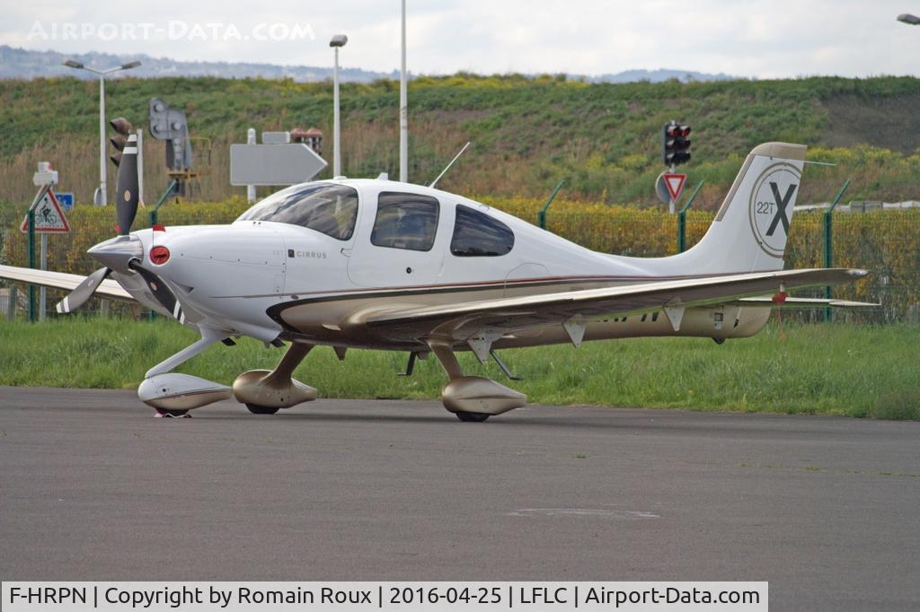 F-HRPN, 2001 Cirrus SR22T C/N 2, Parked