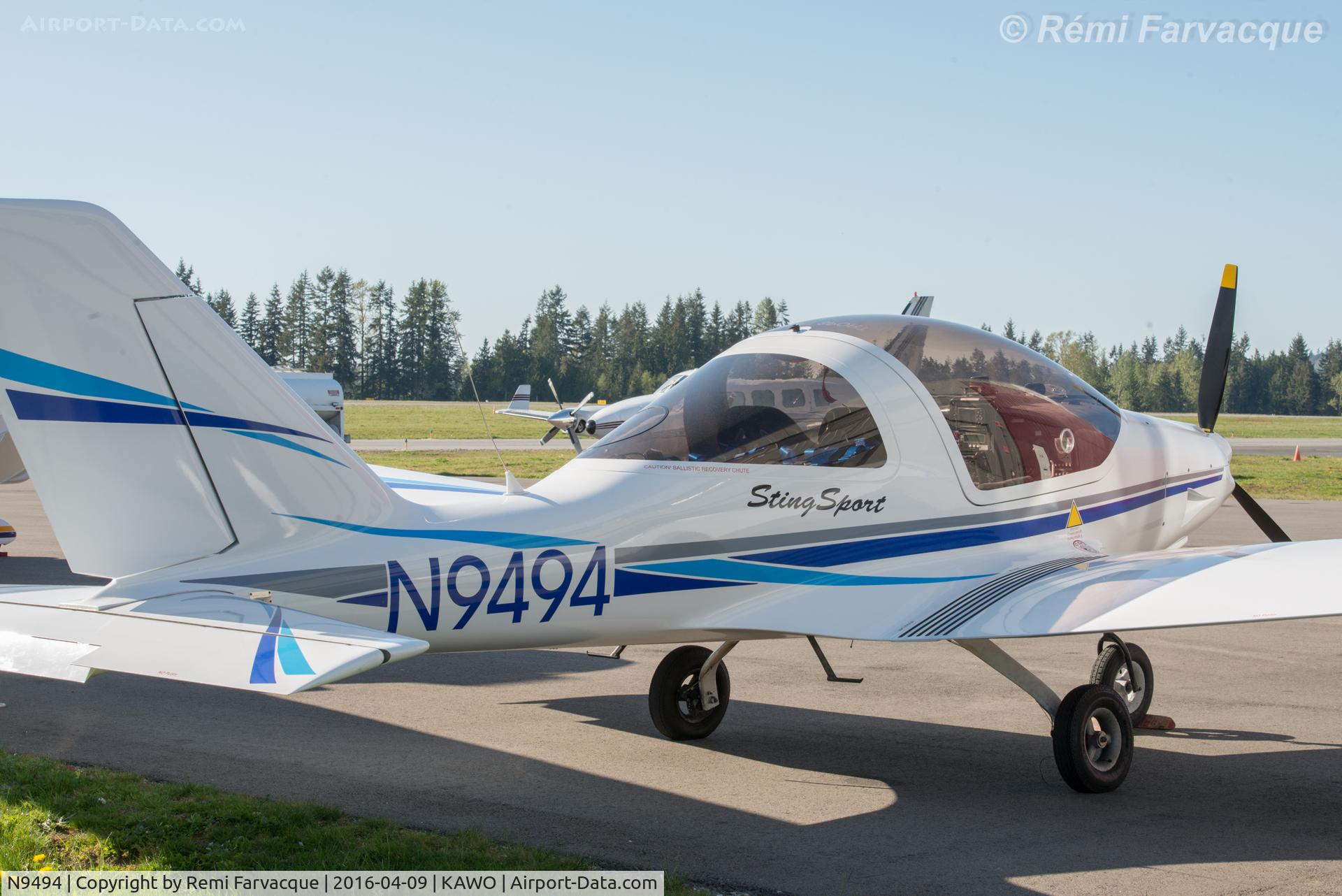N9494, 2007 TL Ultralight TL-2000 Sting Sport C/N TLUSA155, Parked at a hanger at north end of airport.