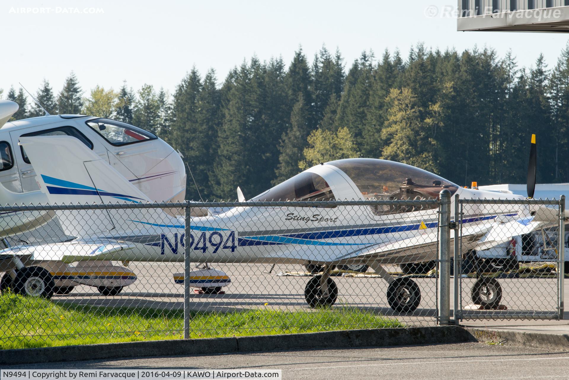 N9494, 2007 TL Ultralight TL-2000 Sting Sport C/N TLUSA155, Parked at a hanger at north end of airport.