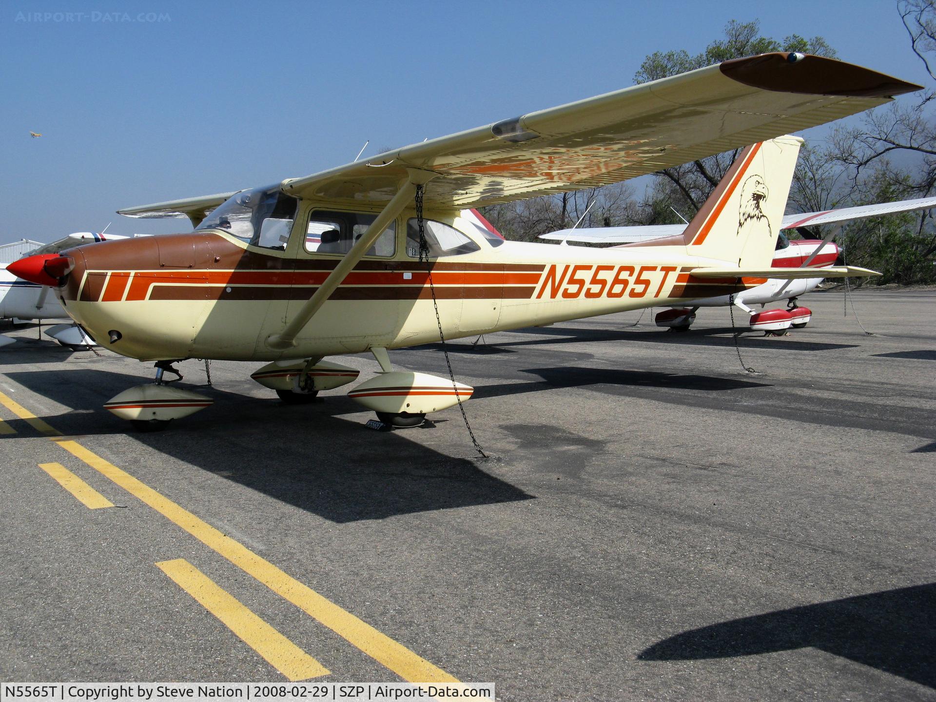 N5565T, 1964 Cessna 172E C/N 17251465, Locally-based 1964 Cessna 172E Skyhawk @ Santa Paula Airport (Ventura County), CA