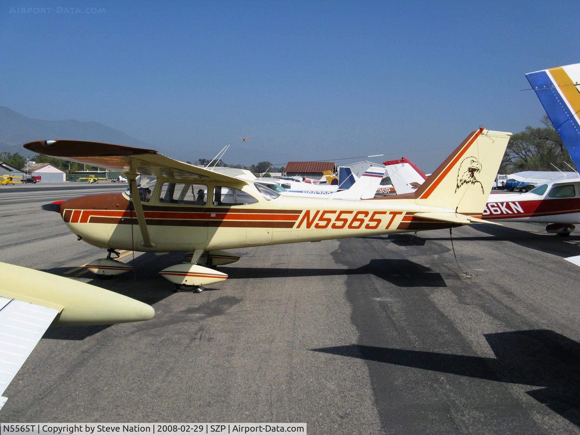 N5565T, 1964 Cessna 172E C/N 17251465, Locally-based 1964 Cessna 172E Skyhawk @ Santa Paula Airport (Ventura County), CA