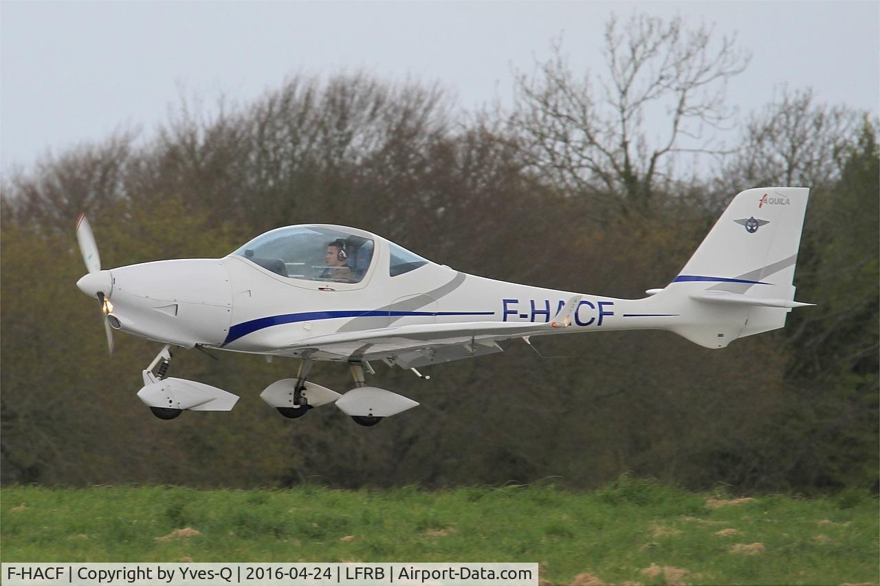 F-HACF, Aquila A210 (AT01) C/N AT01-125, Aquila A210 (AT01), On final rwy 25L, Brest-Bretagne airport (LFRB-BES)