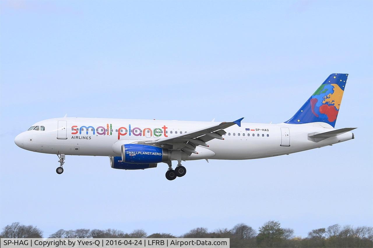 SP-HAG, 2002 Airbus A320-232 C/N 1723, Airbus A320-232, On final rwy 25L, Brest-Bretagne airport (LFRB-BES)