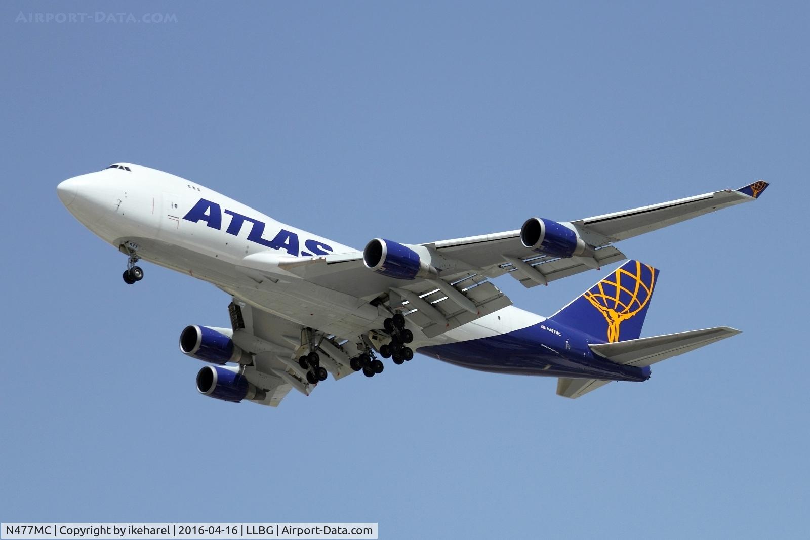 N477MC, 1998 Boeing 747-47UF C/N 29255, Cargo flight for El-Al Cargo, upon landing on runway 30.