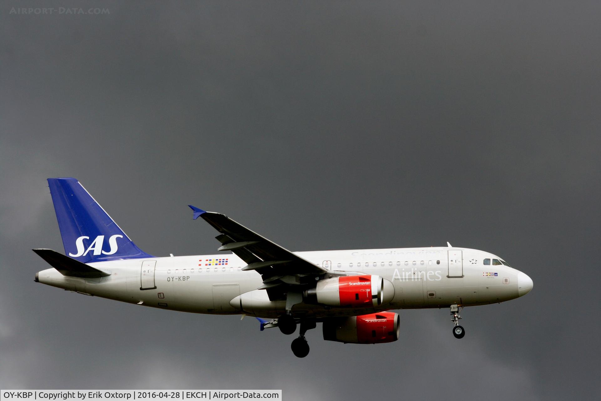OY-KBP, 2006 Airbus A319-132 C/N 2888, OY-KBP arriving rw 04L