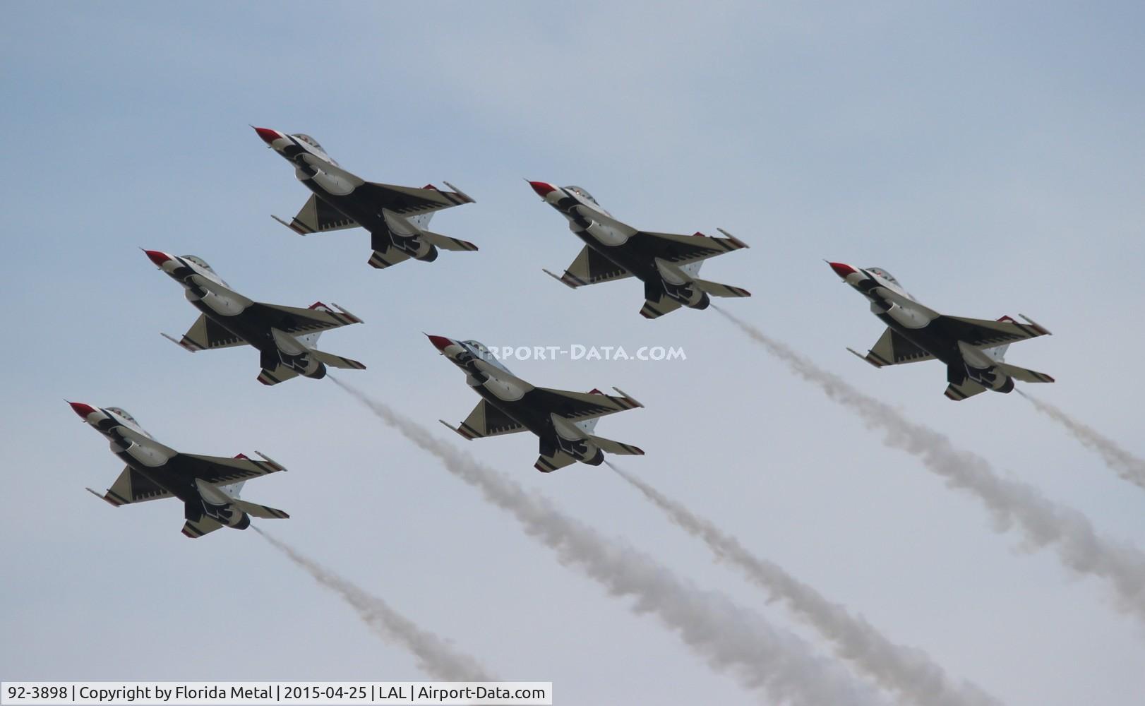 92-3898, General Dynamics F-16CJ Fighting Falcon C/N CC-140, Thunderbirds