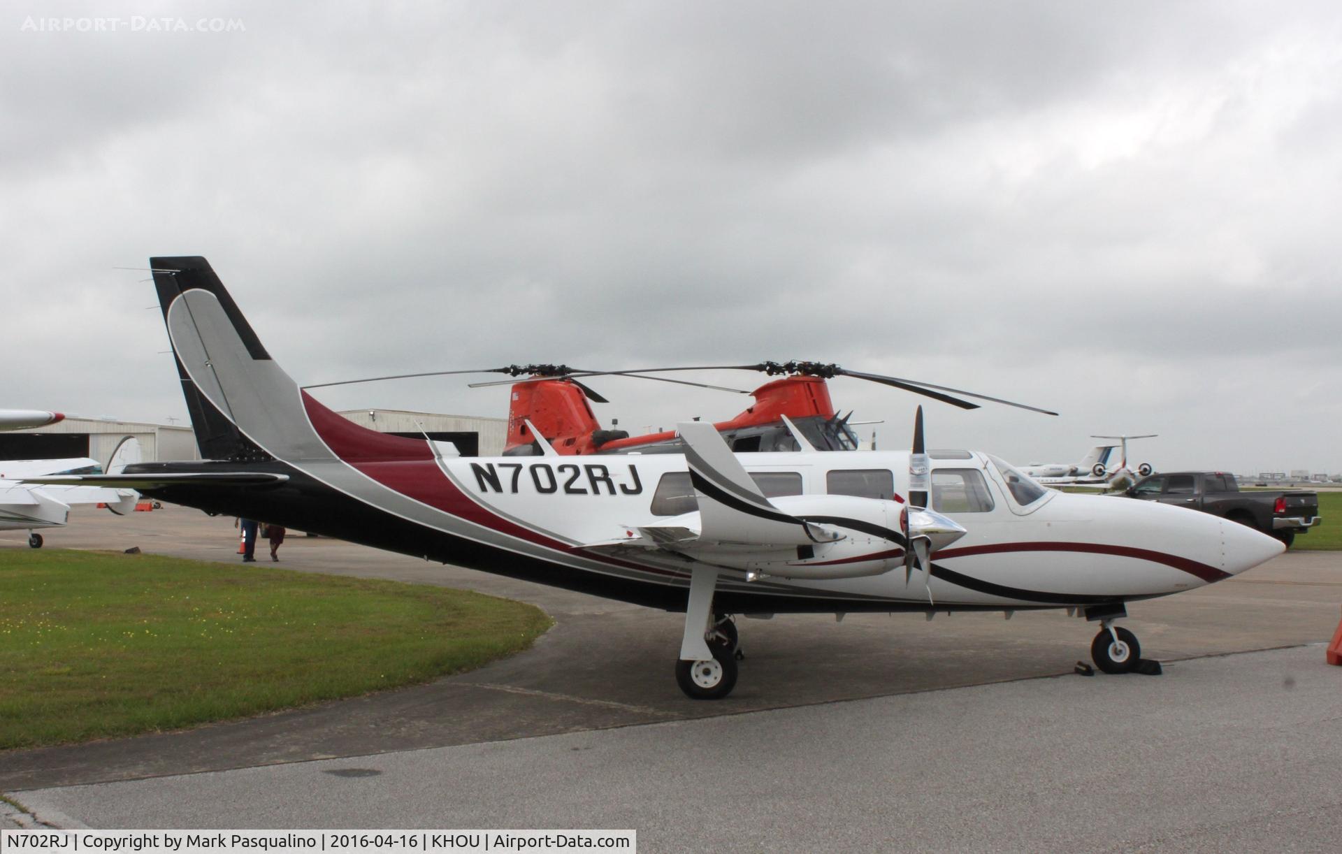 N702RJ, Piper PA-60-700P C/N 60-8423011, Piper PA-60-700P