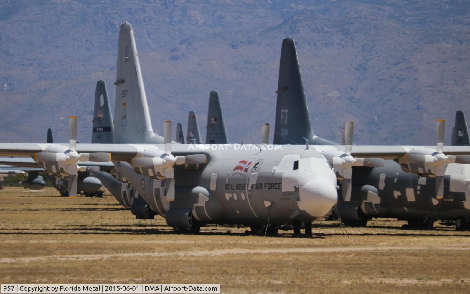 957, 1969 Lockheed C-130H Hercules C/N 382-4339, Royal Norwegian Air Force
