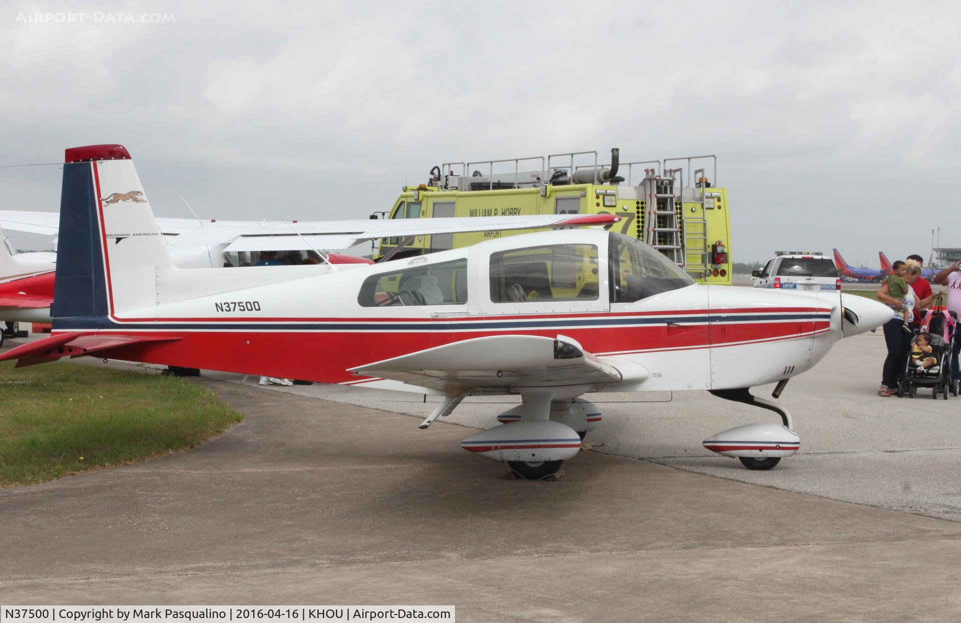 N37500, 1977 Grumman American AA-5A Cheetah C/N AA5A-0353, AA-5A