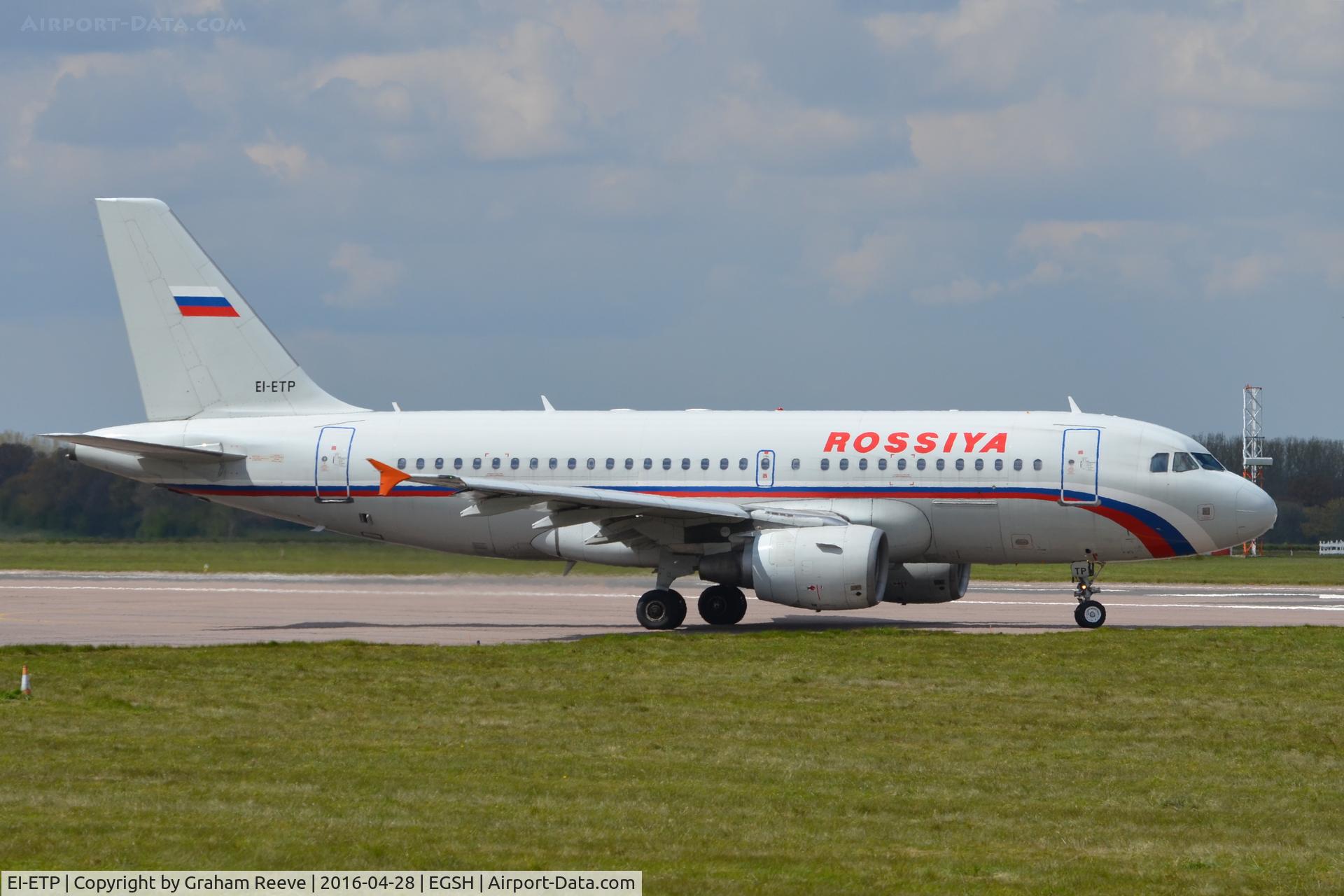 EI-ETP, 2002 Airbus A319-111 C/N 1753, About to depart from Norwich.