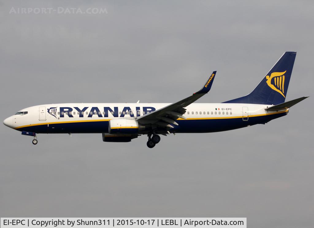 EI-EPC, 2011 Boeing 737-8AS C/N 40312, Landing rwy 25R