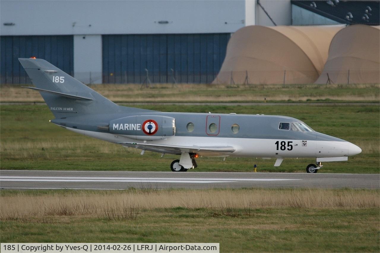 185, Dassault Falcon 10MER C/N 185, Dassault Falcon 10 MER, Taxiing to parking area, Landivisiau Naval Air Base (LFRJ)