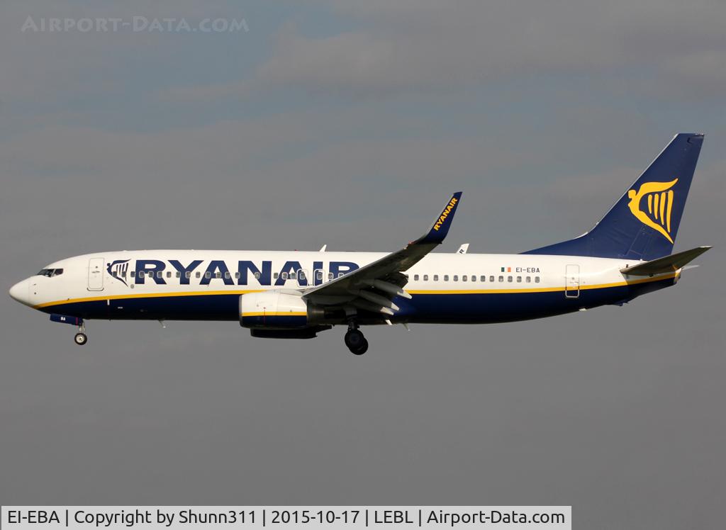 EI-EBA, 2008 Boeing 737-8AS C/N 37516, Landing rwy 25R