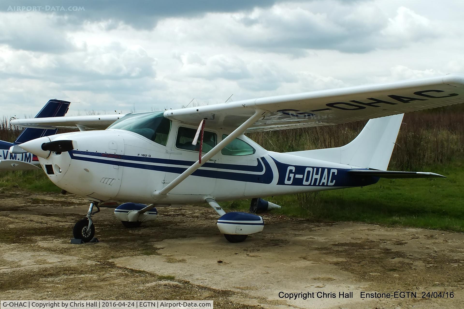 G-OHAC, 1977 Reims F182Q Skylane C/N 0048, at Enstone airfield
