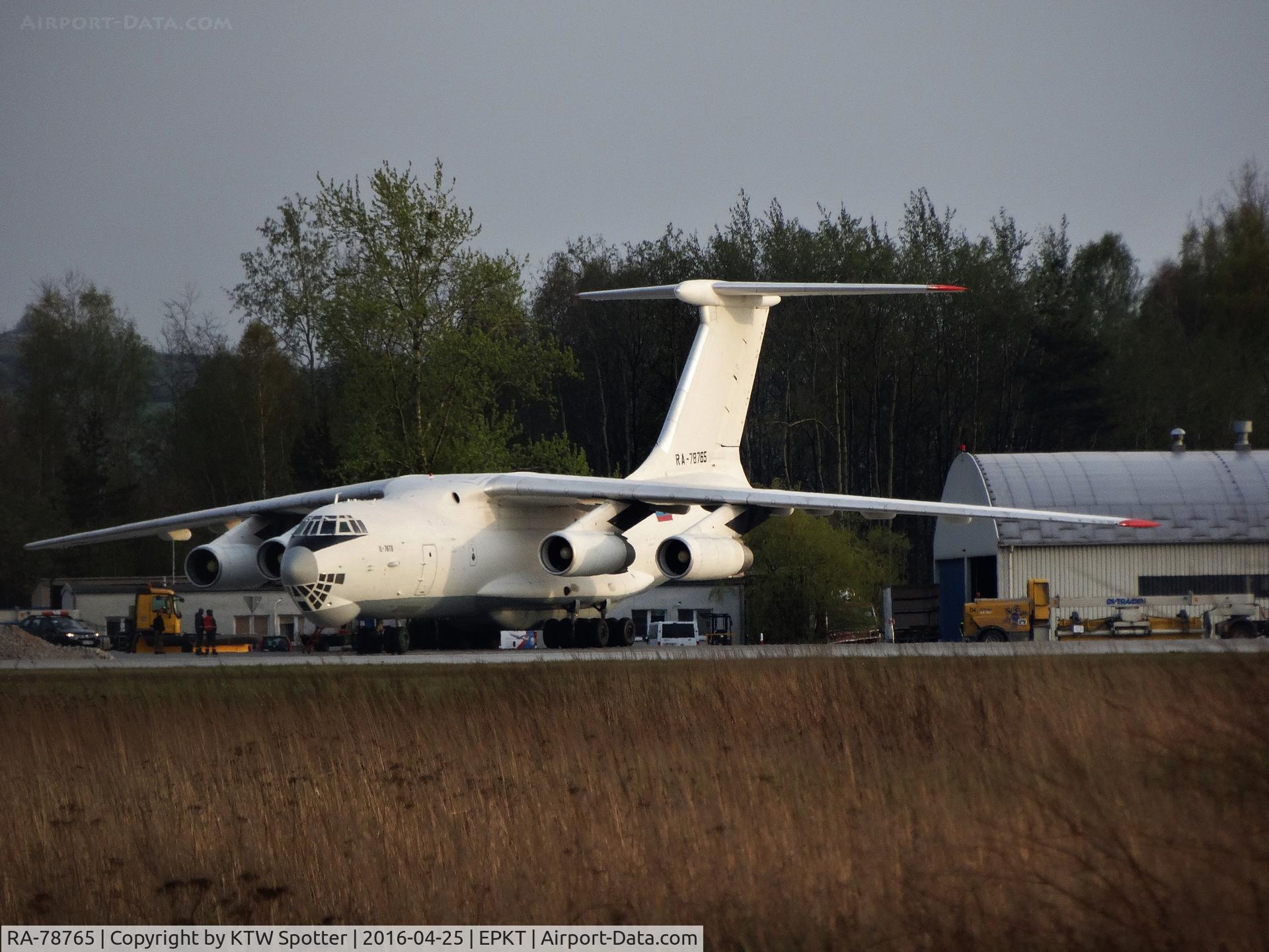 RA-78765, 1988 Ilyushin IL-76TD Candid C/N 0083486590, Resting after flight AZS5202, seen in beautiful golden light/