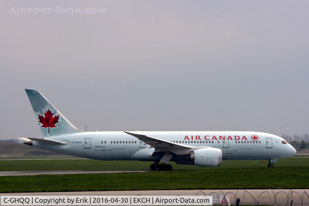 C-GHQQ, 2014 Boeing 787-8 Dreamliner C/N 35263, C-GHQQ taking off rw 22R