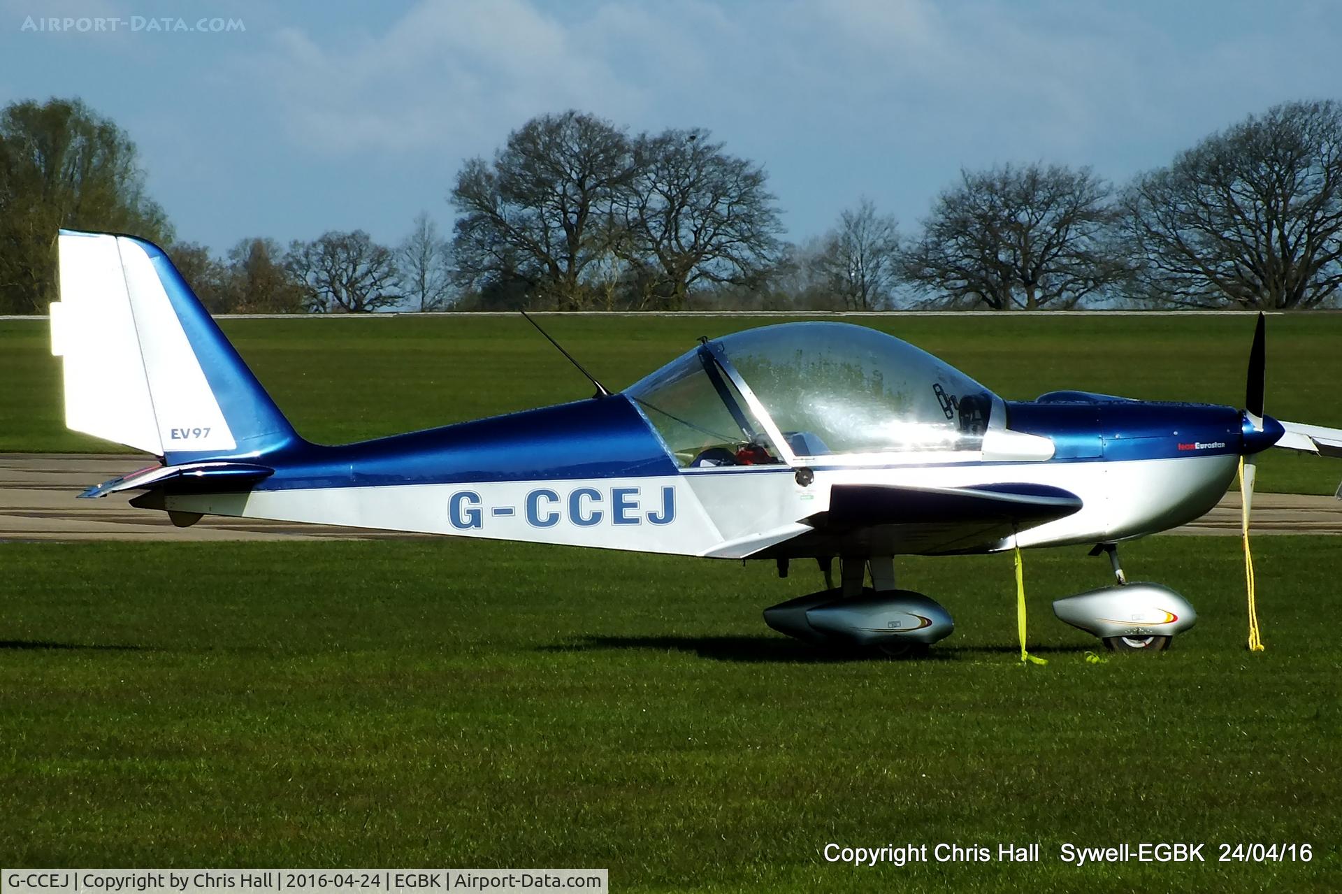 G-CCEJ, 2003 Aerotechnik EV-97 Eurostar C/N PFA 315-14011, at the EV-97 flyin at Sywell