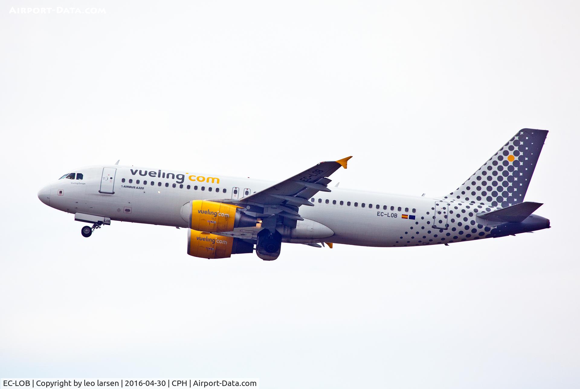 EC-LOB, 2011 Airbus A320-214 C/N 4849, Copenhagen 30.4.16