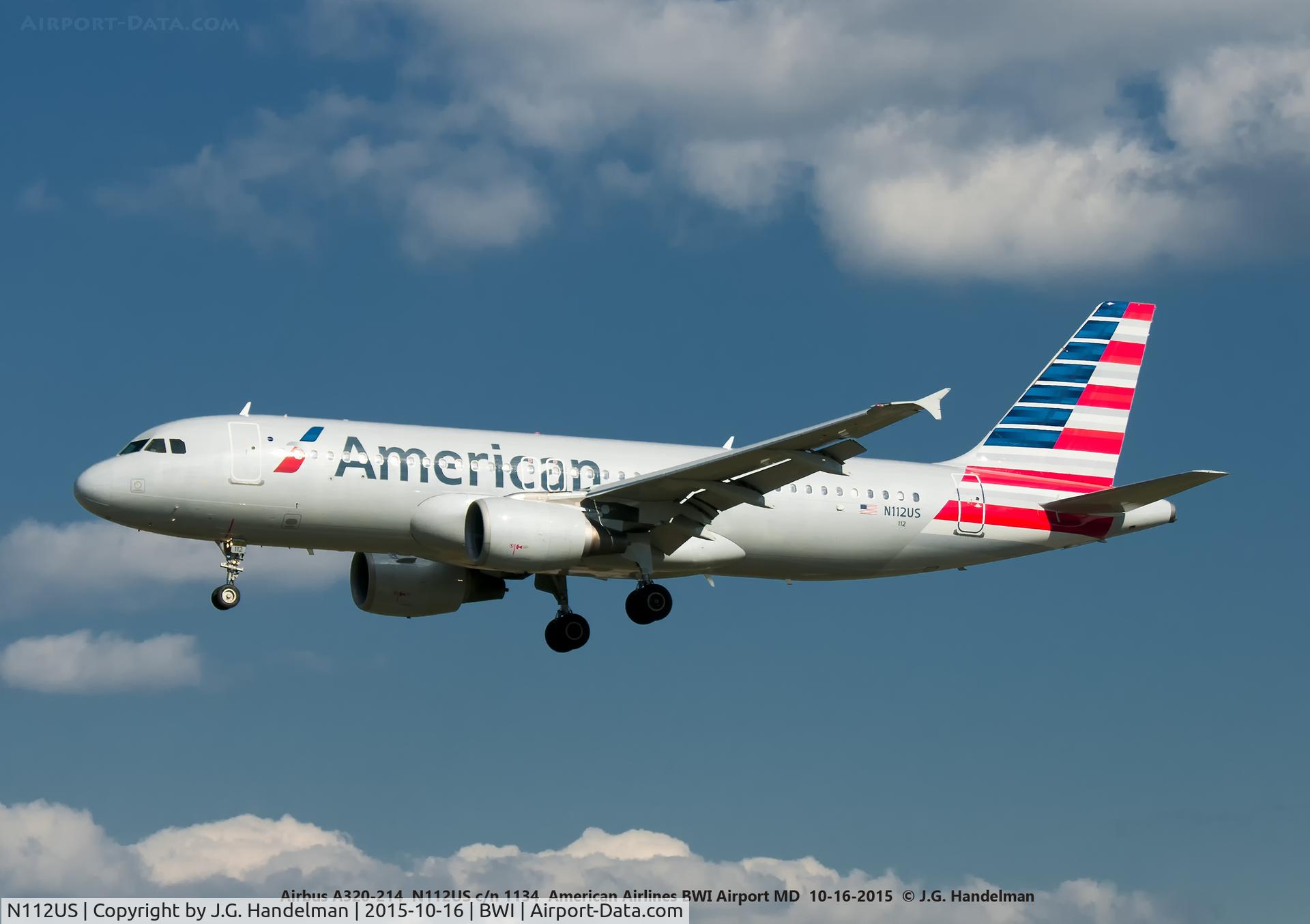 N112US, 1999 Airbus A320-214 C/N 1134, On final to 33L.