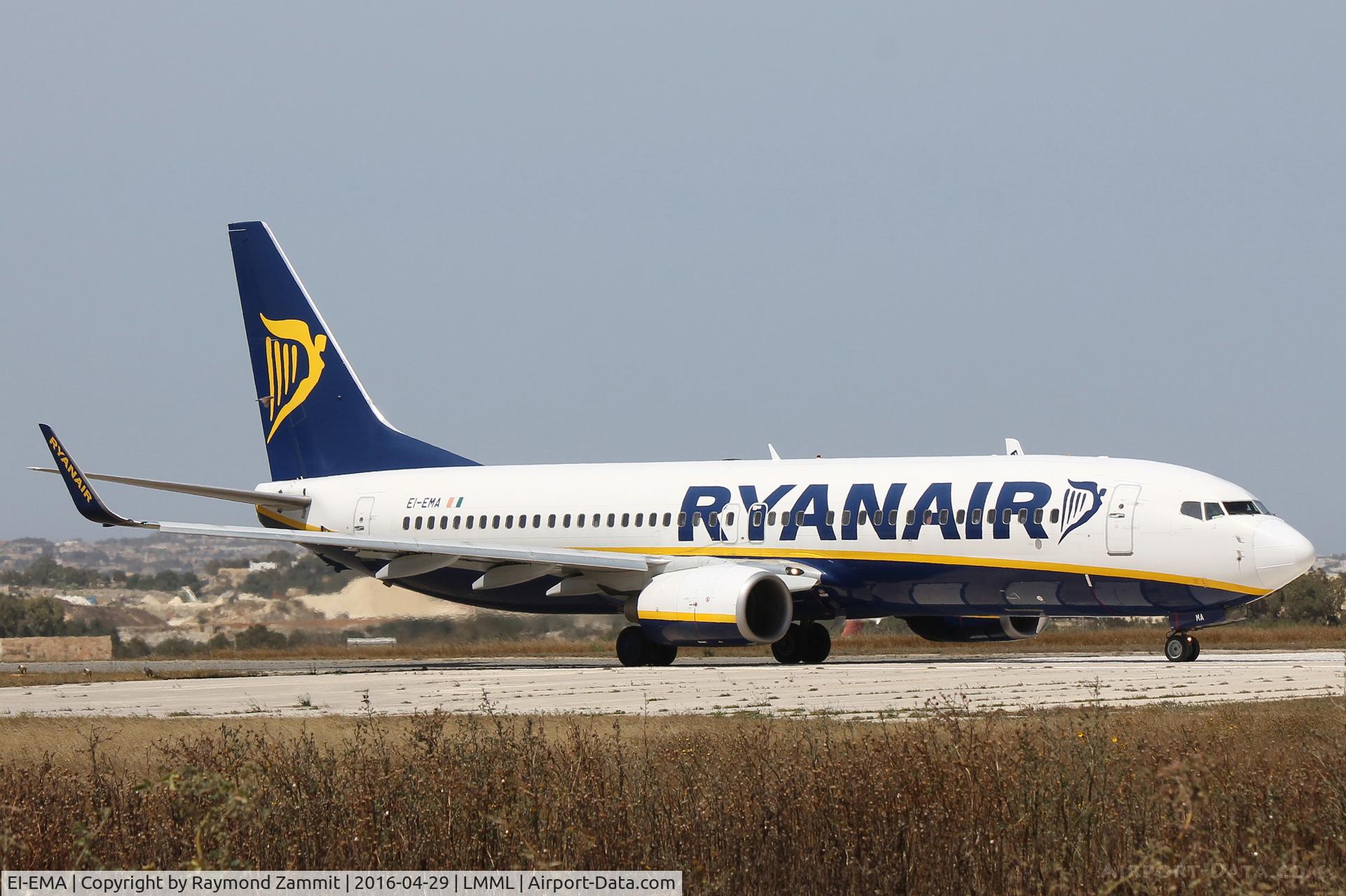 EI-EMA, 2010 Boeing 737-8AS C/N 35032, B737-800 EI-EMA Ryanair
