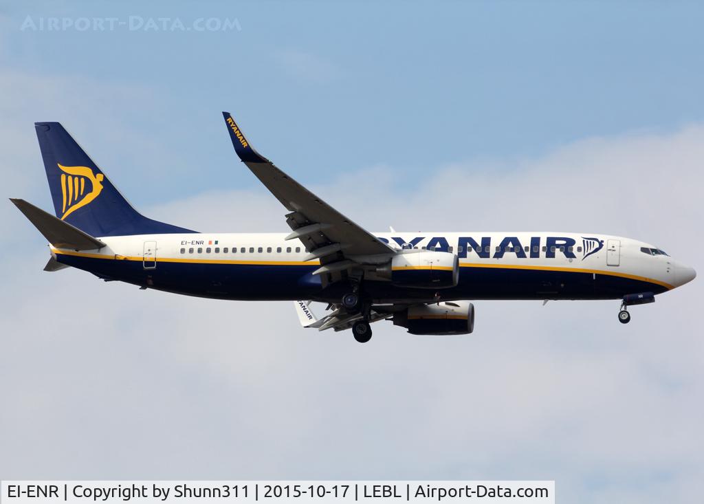 EI-ENR, 2010 Boeing 737-8AS C/N 35041, Landing rwy 07L