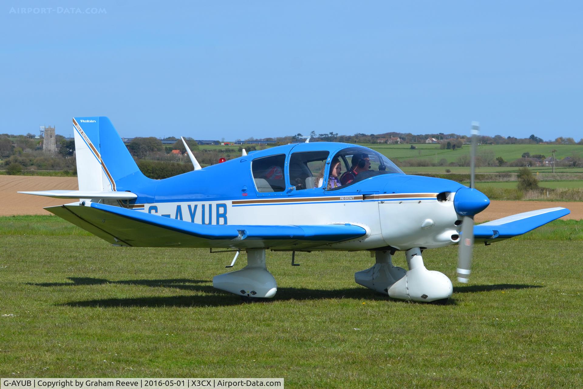 G-AYUB, 1971 Robin DR-253B Regent C/N 185, Just landed at Northrepps.