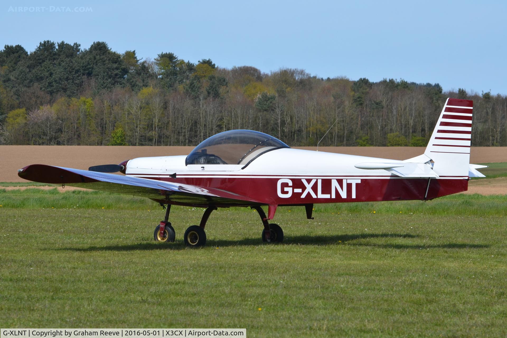G-XLNT, 2004 Zenair CH-601XL Zodiac C/N PFA 162B-14182, Parked at Northrepps.