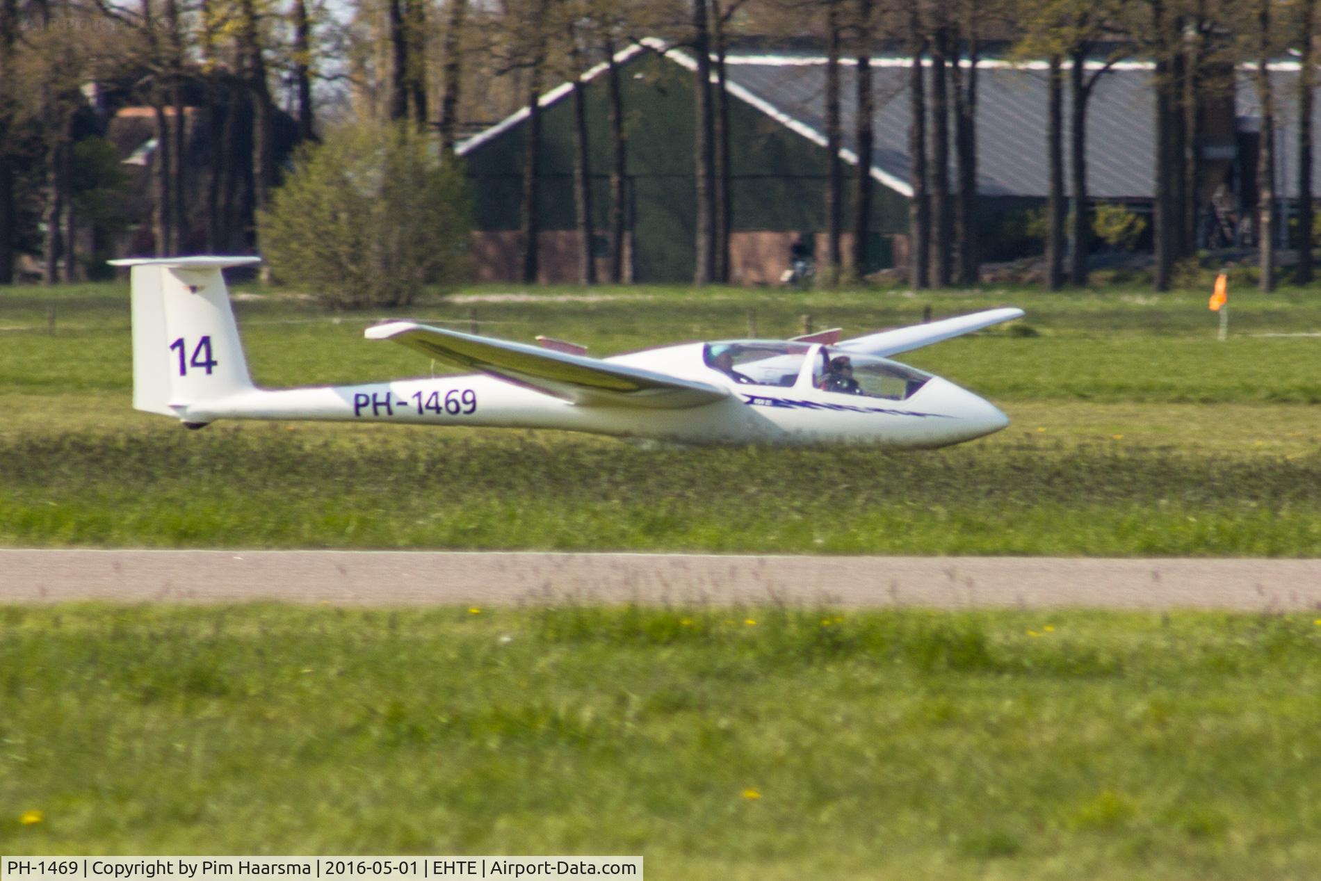 PH-1469, 1980 Schleicher ASK-21 C/N 21054, PH-1469 landed at EHTE