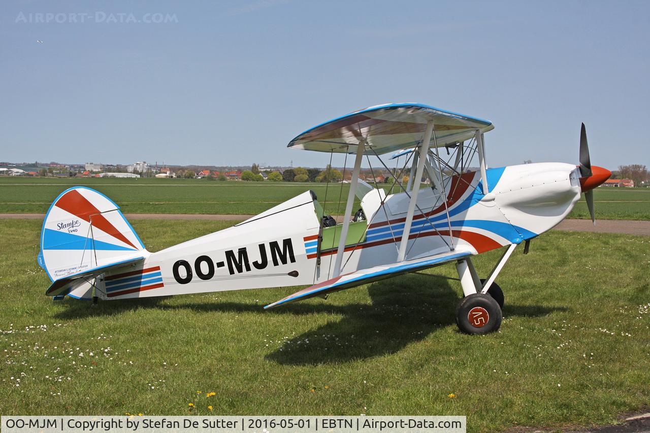 OO-MJM, 1946 Stampe-Vertongen SV-4C C/N 108, In Goetsenhoven after a nice join-up with G-NETY.