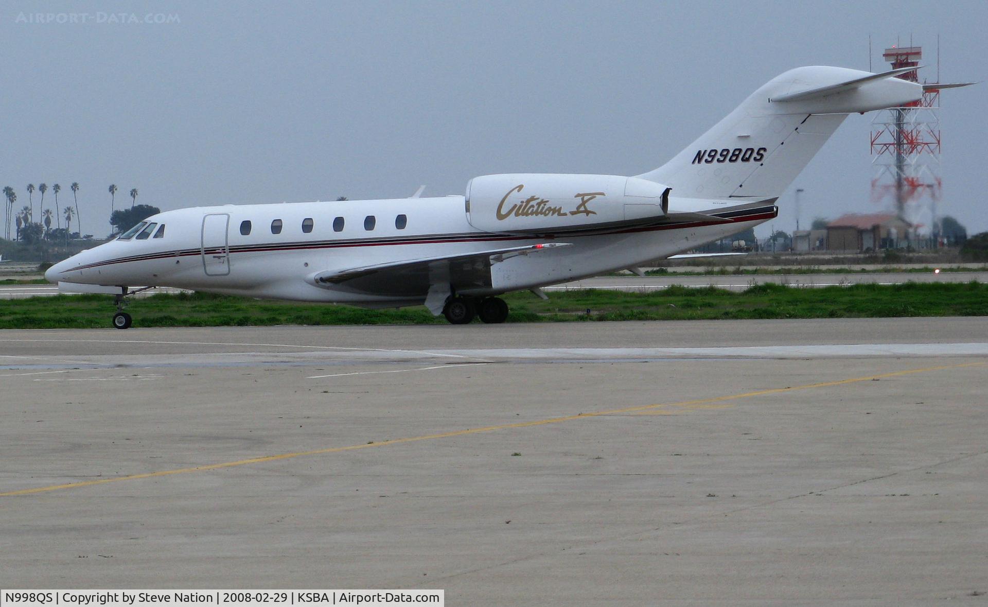 N998QS, 2002 Cessna 750 Citation X Citation X C/N 750-0198, NetJets 2002 Cessna 750 taxiing @ Santa Barbara Municipal Airport, CA