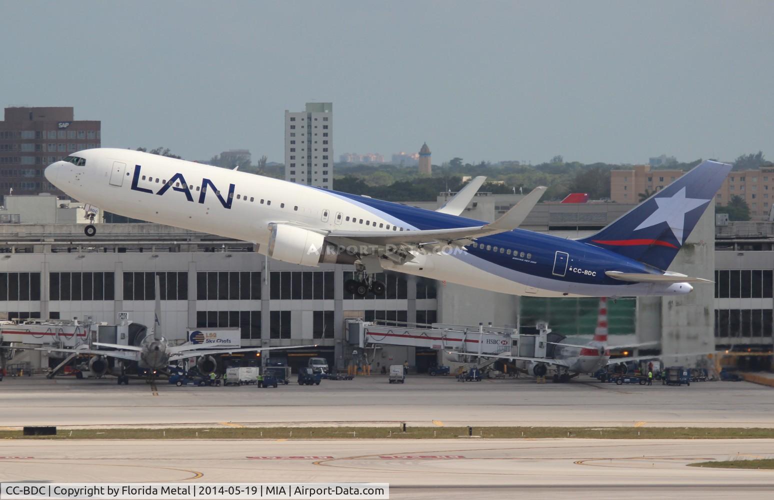 CC-BDC, 2011 Boeing 767-316/ER C/N 40591, LAN 767-300