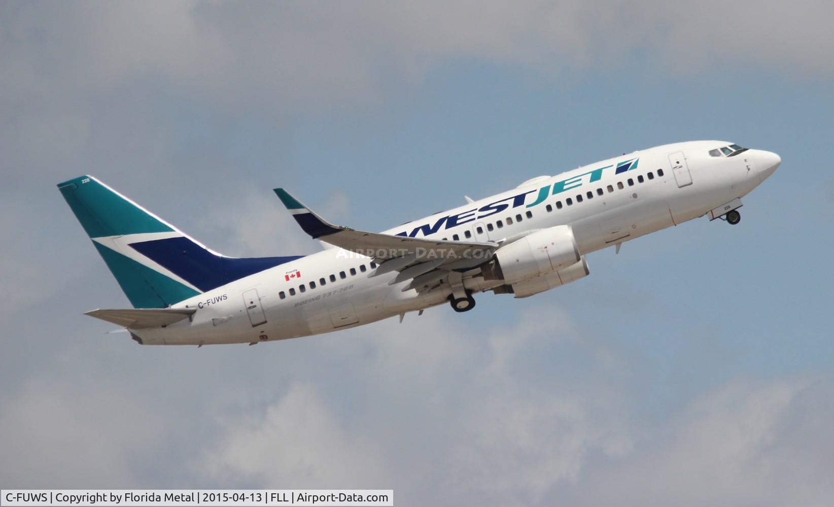 C-FUWS, 2004 Boeing 737-7CT C/N 32765, Westjet