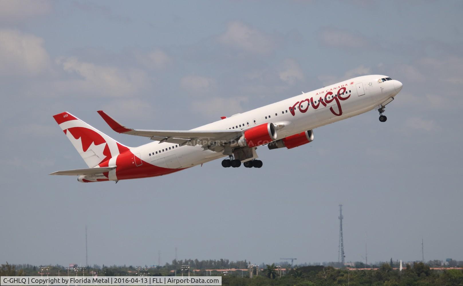 C-GHLQ, 2001 Boeing 767-333/ER C/N 30846, Rouge
