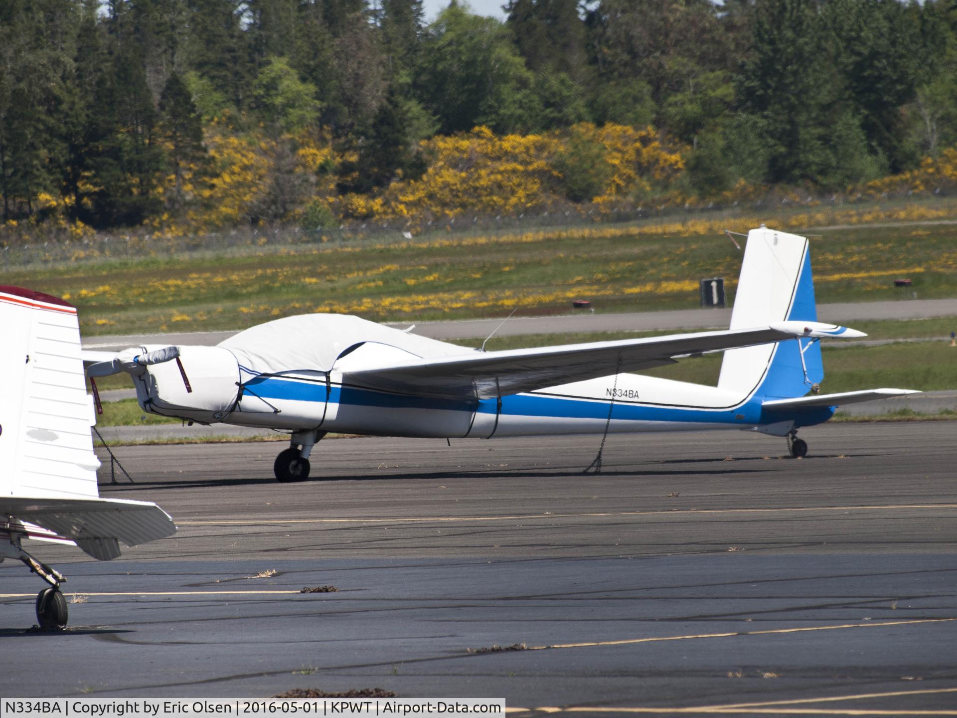 N334BA, 1994 Aerotechnik L-13SEH Vivat C/N 940517, L-13SEH on the ramp at Bremerton.