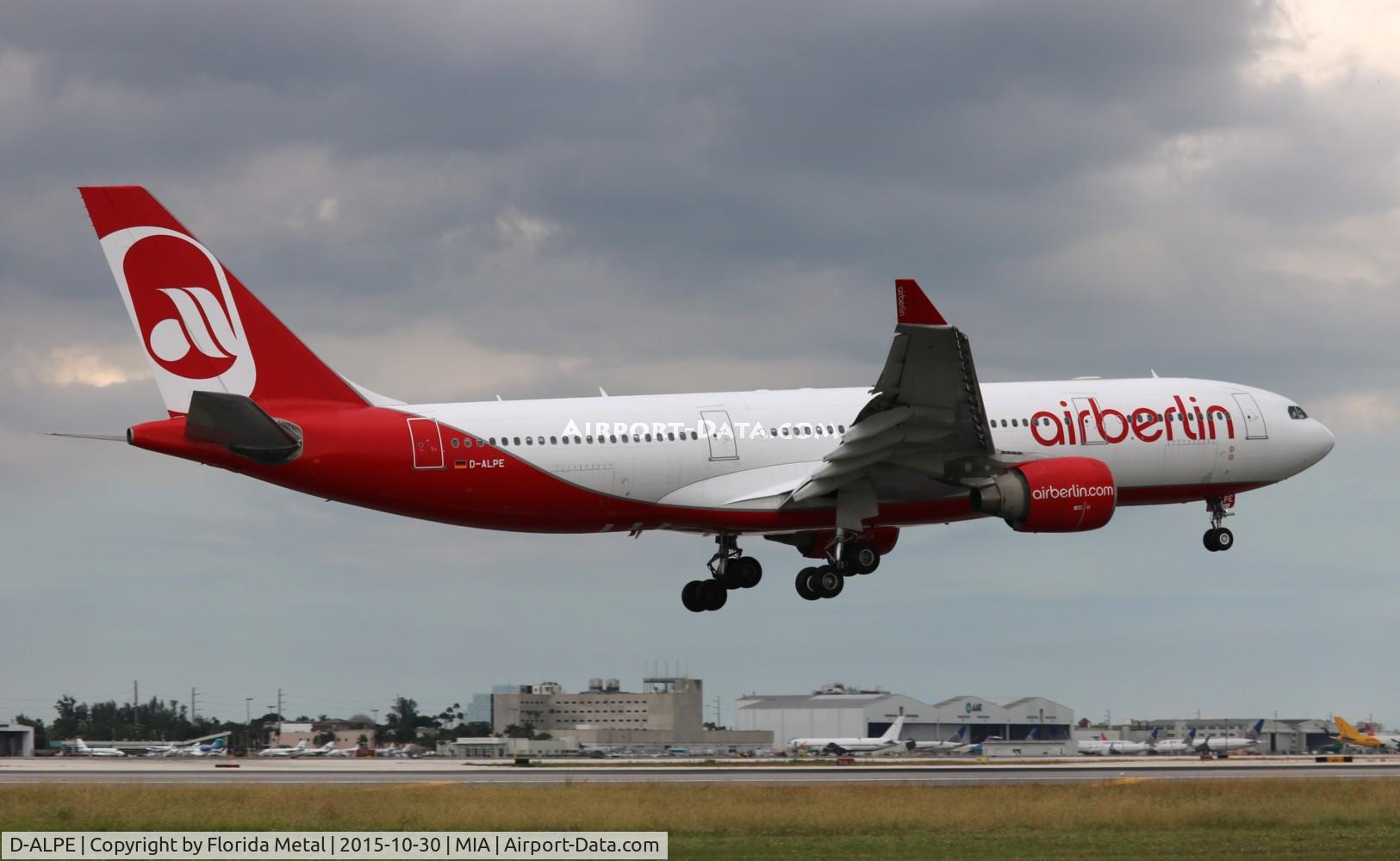 D-ALPE, 2002 Airbus A330-223 C/N 469, Air Berlin