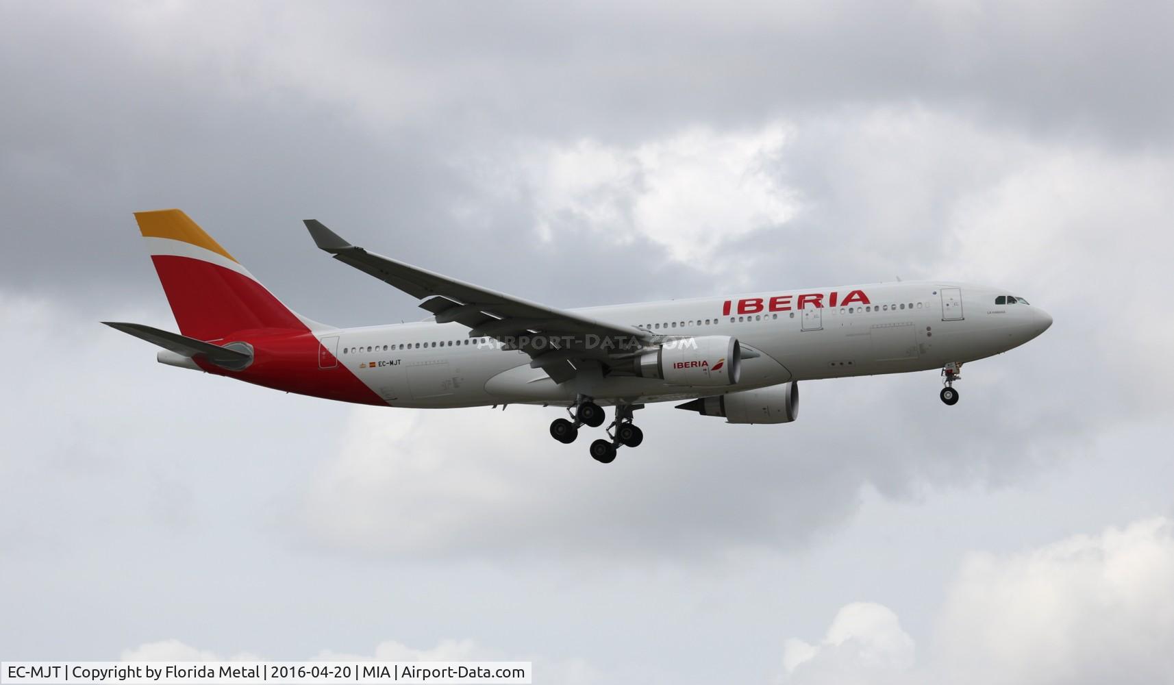 EC-MJT, 2016 Airbus A330-202 C/N 1714, Iberia A330-200