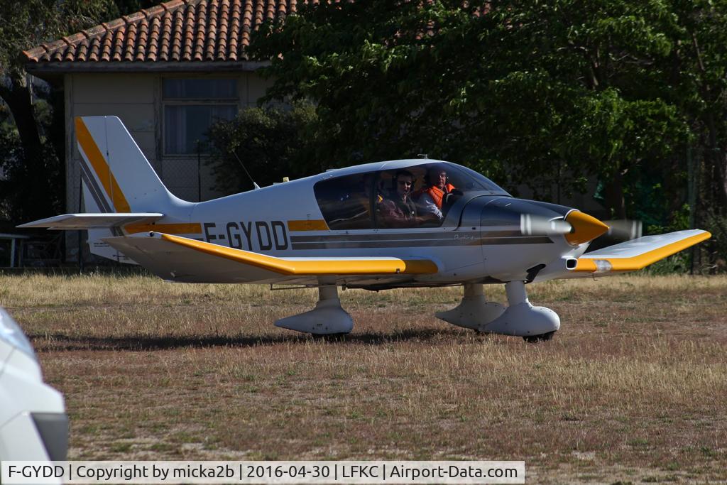 F-GYDD, Robin DR-400-140B Major C/N 2571, Taxiing