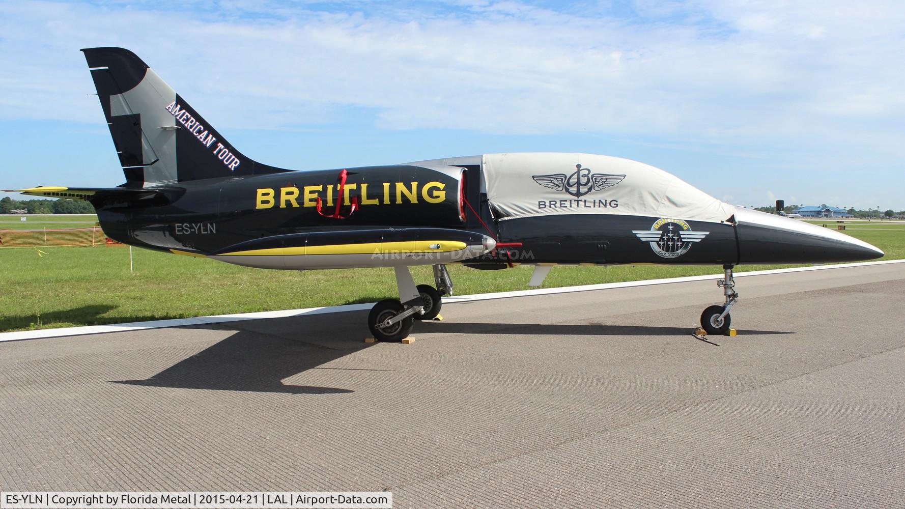 ES-YLN, Aero L-39C Albatros C/N 533637, Breitling Jet Team