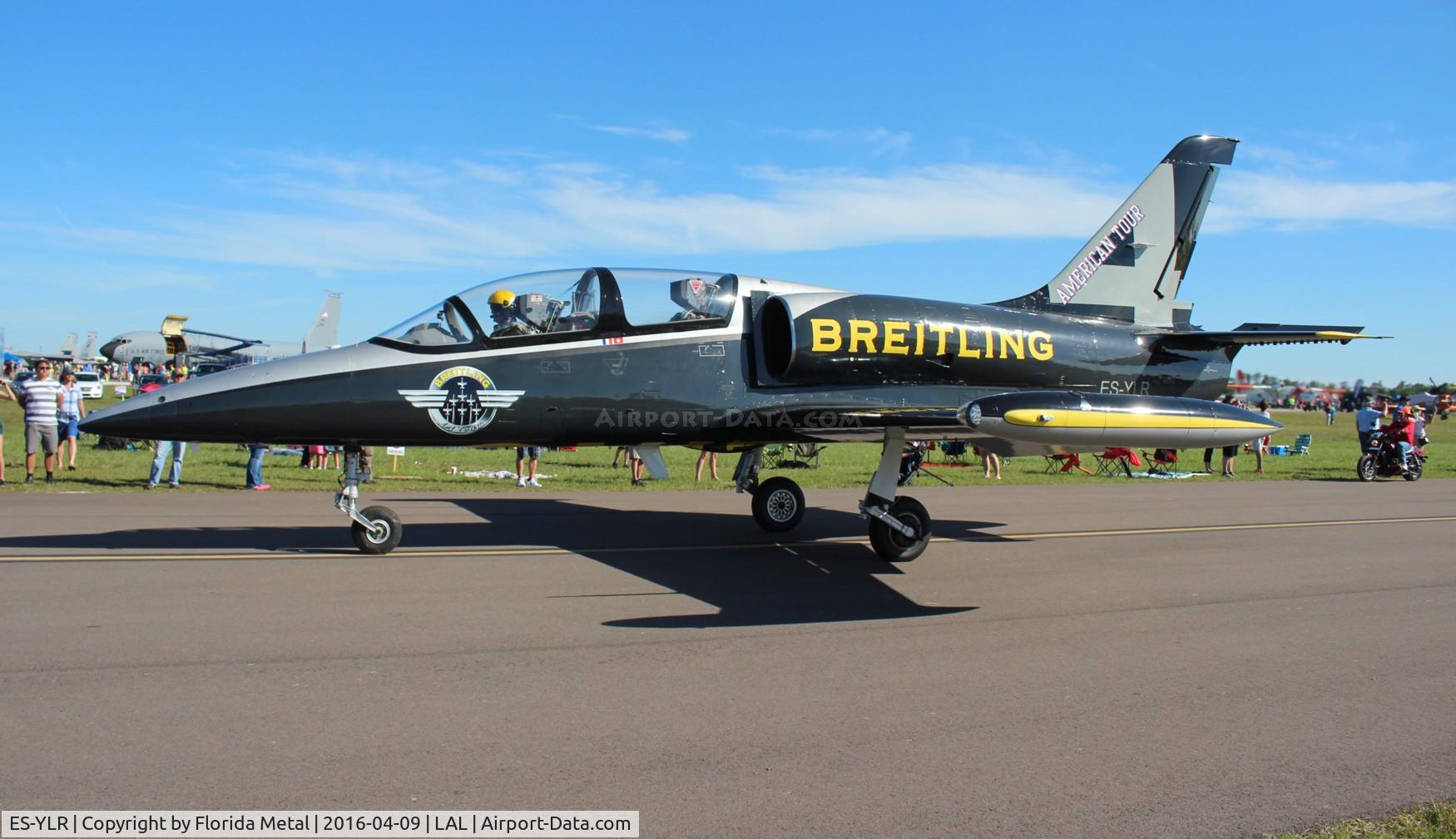 ES-YLR, Aero L-39 Albatros C/N 691880, Breitling Jet Team