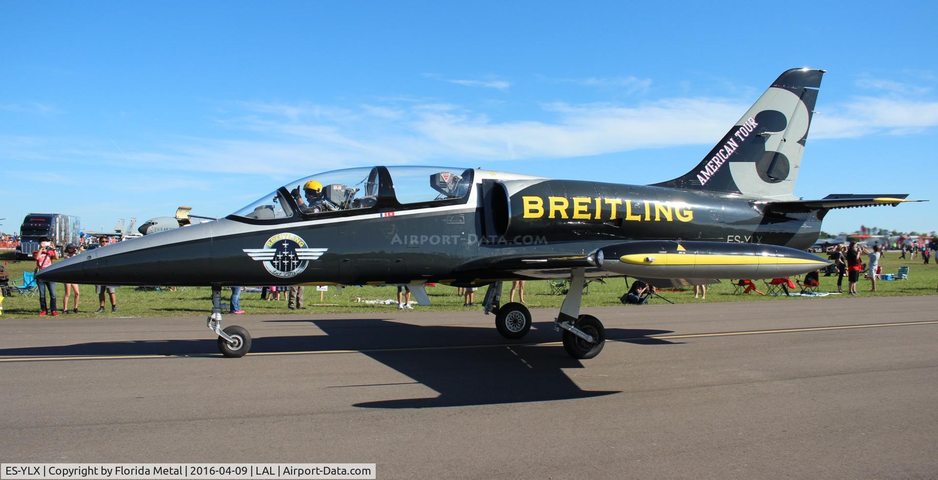 ES-YLX, Aero L-39 Albatros C/N 432905, Breitling Jet Team