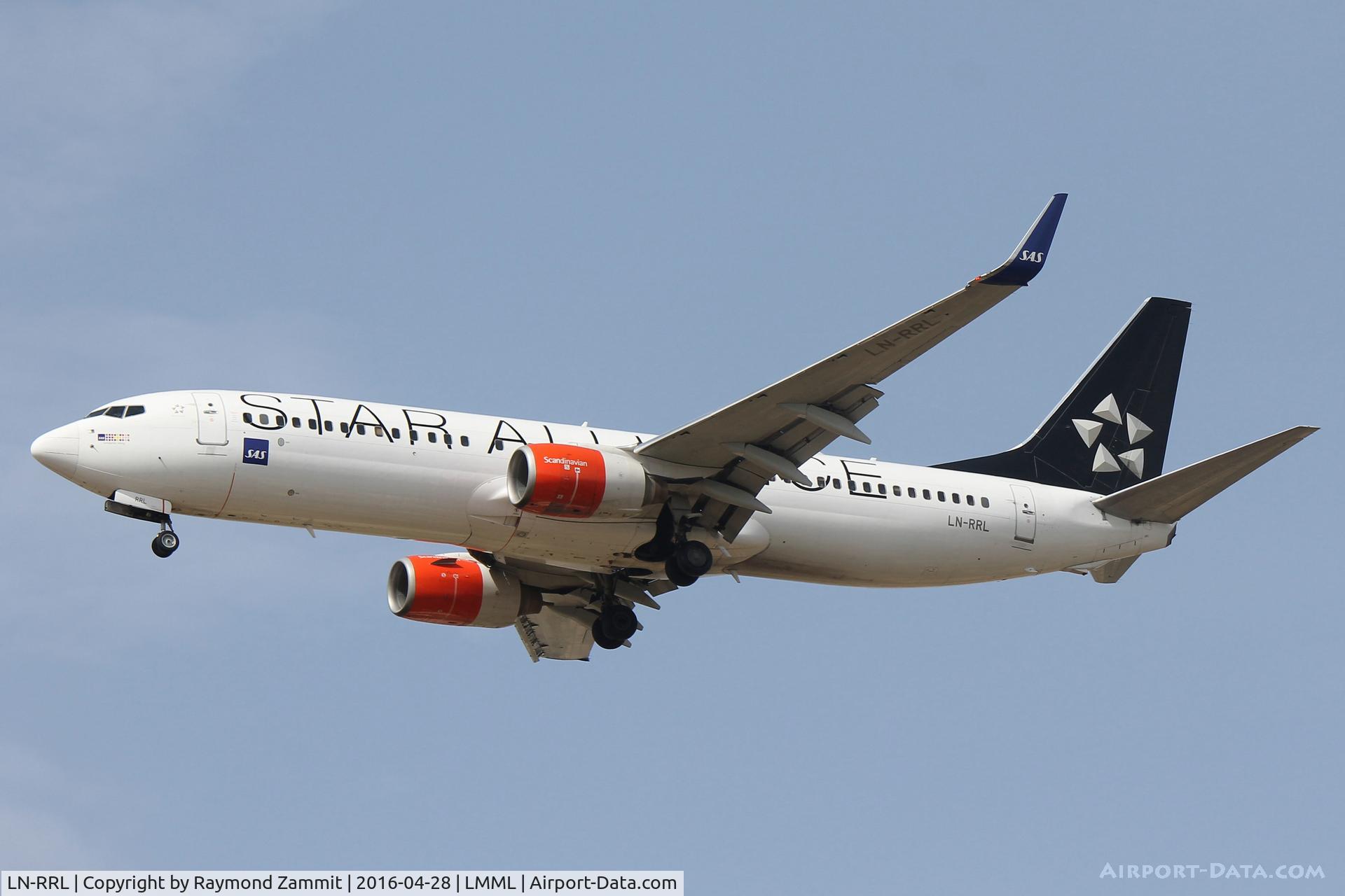 LN-RRL, 2003 Boeing 737-883 C/N 28328, B737-800 LN-RRL SAS in Star Alliance livery
