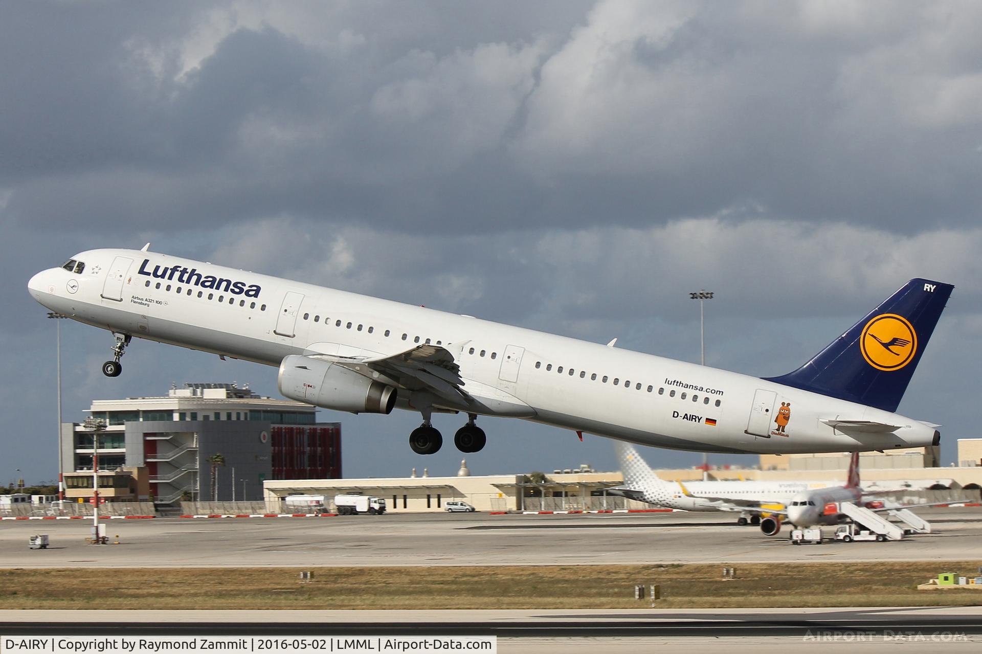 D-AIRY, 1998 Airbus A321-131 C/N 0901, A321 D-AIRY Lufthansa