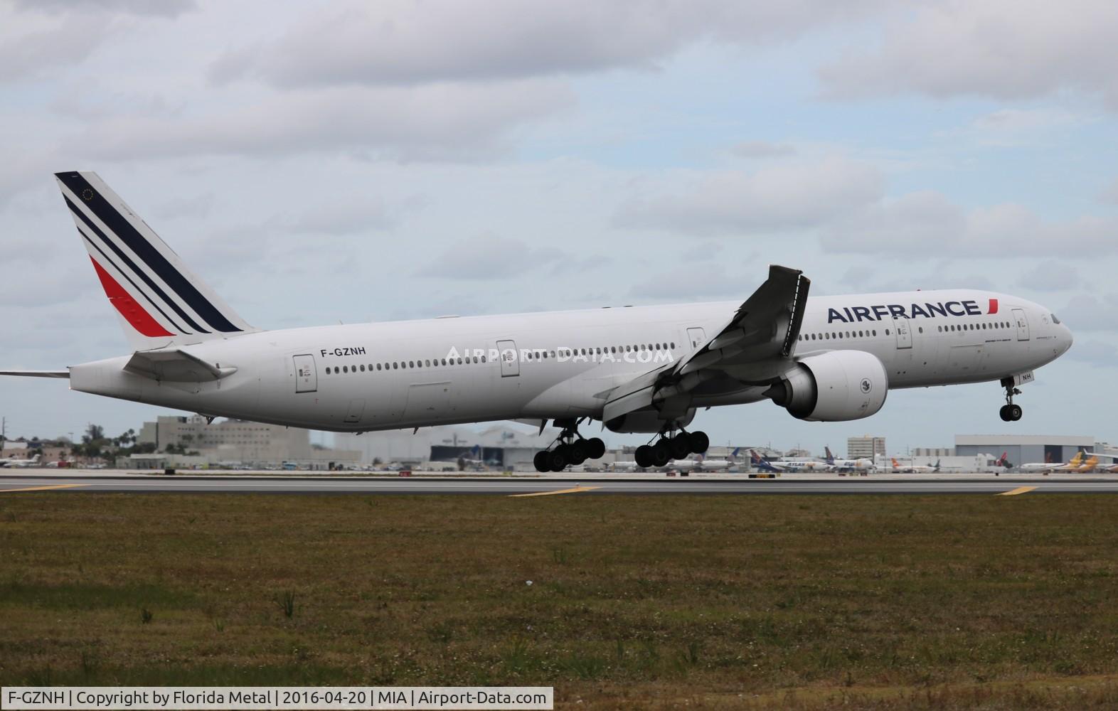 F-GZNH, 2010 Boeing 777-328/ER C/N 35544, Air France