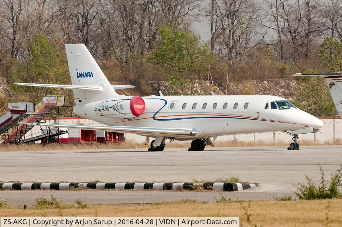 ZS-AKG, 2008 Cessna 680 Citation Sovereign C/N 680-0254, On the apron at Dehradun.