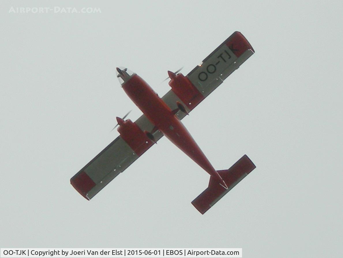 OO-TJK, 1986 Partenavia P-68B Observer C/N 372-28-OB, Moments before touchdown rwy 26