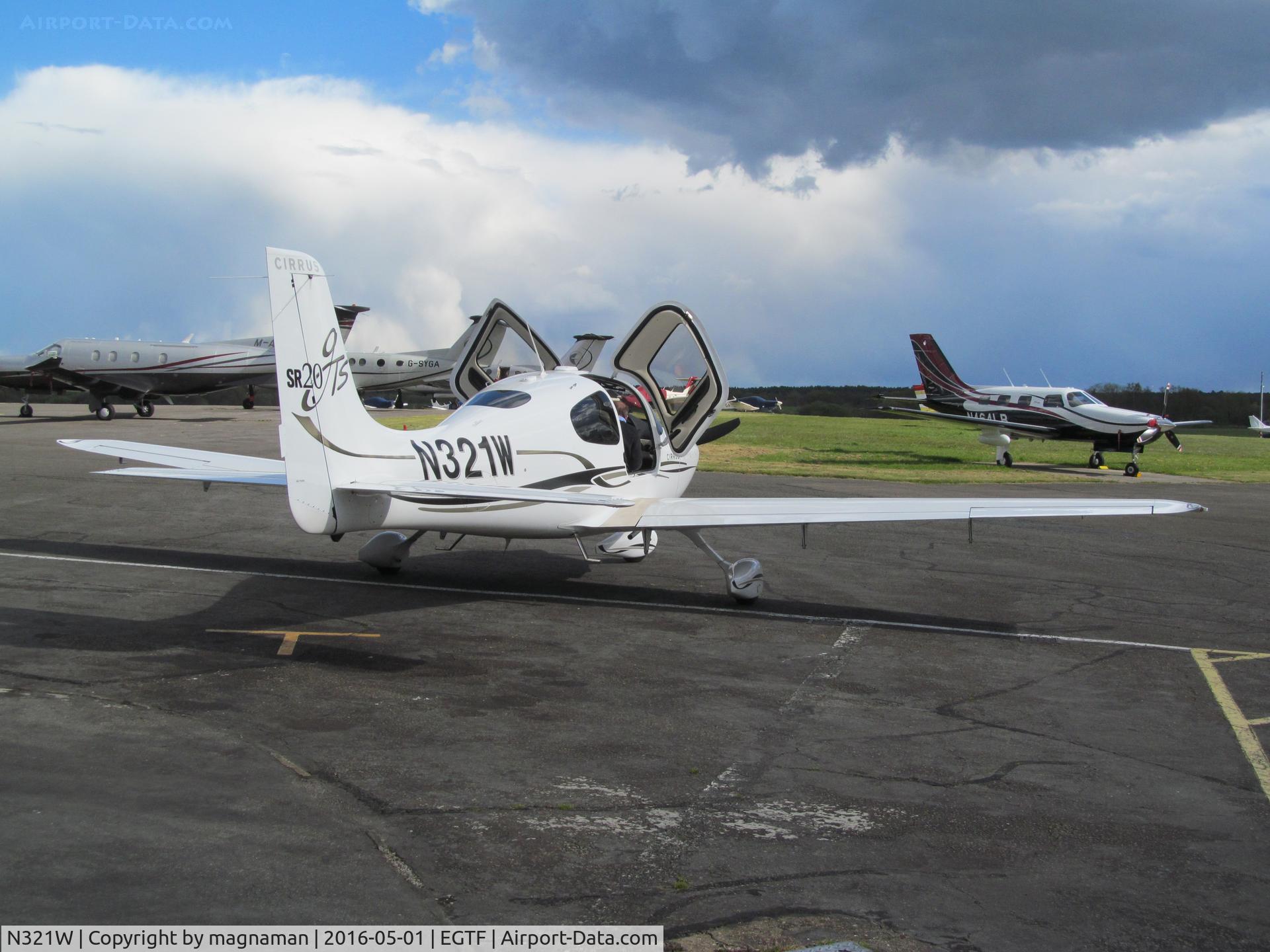 N321W, 2006 Cirrus SR20 GTS C/N 1727, at fairoaks home